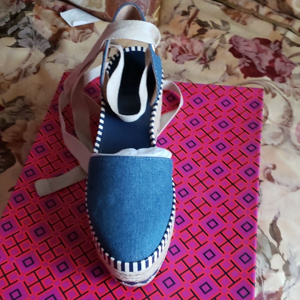 NWT! TORY BURCH DANDY ESPADRILLE WEDGE 5.5 - Picture 5 of 8